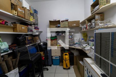 Casa à venda com 370m², 3 quartos e 7 vagasDespensa