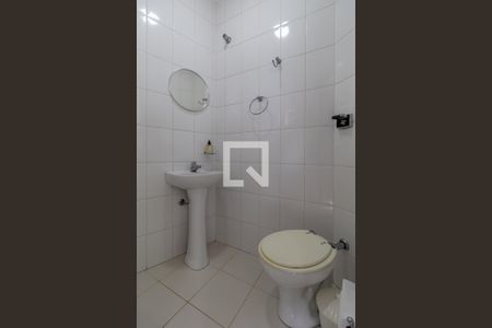 Casa à venda com 370m², 3 quartos e 7 vagasLavabo Externo