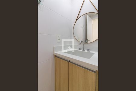 Apartamento à venda com 68m², 2 quartos e 1 vagaBanheiro Social