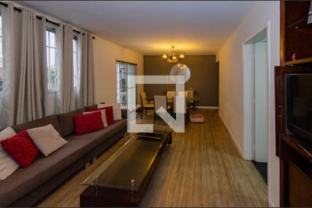 Sala de apartamento para alugar com 4 quartos, 145m² em Buritis, Belo Horizonte