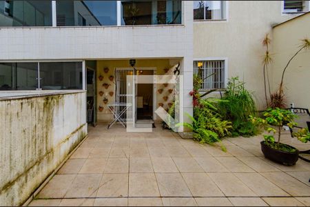 Área privativa de apartamento para alugar com 4 quartos, 145m² em Buritis, Belo Horizonte