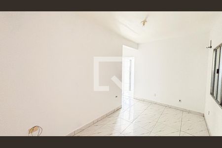 Sala de casa para alugar com 2 quartos, 45m² em Vila Suíça, Santo André