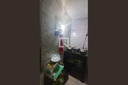 Casa para alugar com 60m², 2 quartos e 1 vagaCozinha