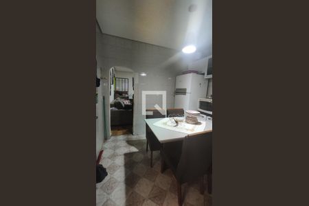 Casa para alugar com 60m², 2 quartos e 1 vagaCozinha
