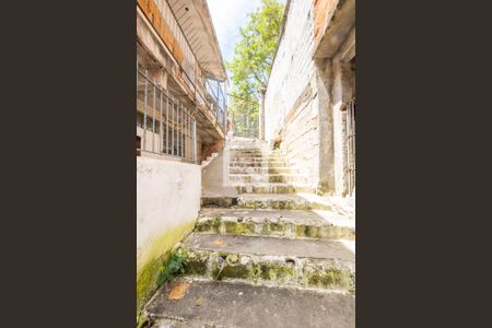 Casa à venda com 64m², 1 quarto e sem vaga Casa à venda com 64m², 1 quarto e sem vagaEntrada