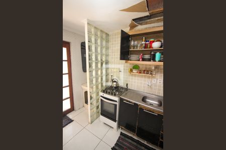 Casa à venda com 150m², 4 quartos e 2 vagasCozinha e Área de Serviço