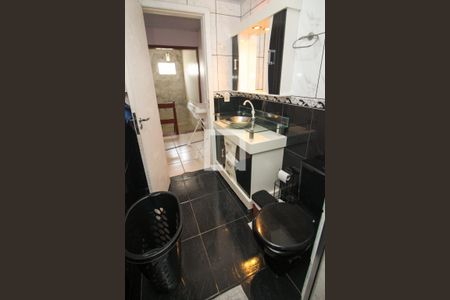 Casa à venda com 150m², 4 quartos e 2 vagasBanheiro Social