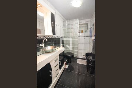 Casa à venda com 150m², 4 quartos e 2 vagasBanheiro Social