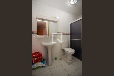 Casa à venda com 150m², 4 quartos e 2 vagasBanheiro da Suíte