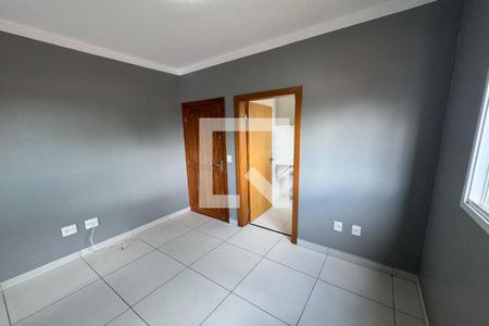 Sala de apartamento para alugar com 1 quarto, 37m² em Jardim California, Ribeirão Preto