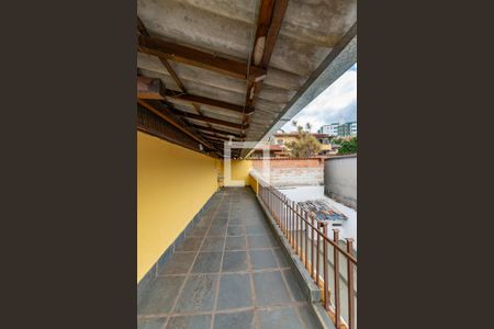 Casa para alugar com 100m², 3 quartos e sem vagaÁrea Externa