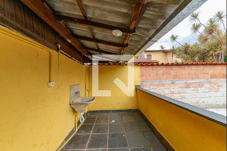 Casa para alugar com 100m², 3 quartos e sem vagaÁrea de Serviço