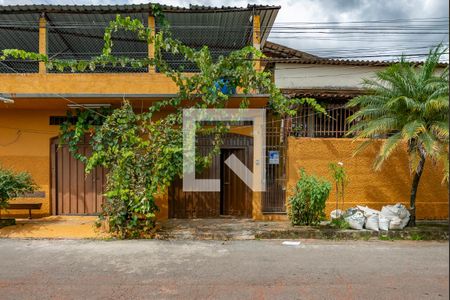 Casa para alugar com 100m², 3 quartos e sem vagaFachada