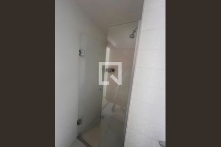 Banheiro de kitnet/studio para alugar com 1 quarto, 33m² em Águas Claras, Brasília