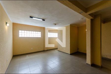 Casa para alugar com 290m², 3 quartos e 4 vagasSalão