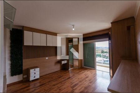 Casa para alugar com 290m², 3 quartos e 4 vagasSuíte 1