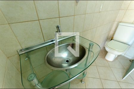 Casa para alugar com 290m², 3 quartos e 4 vagasBanheiro