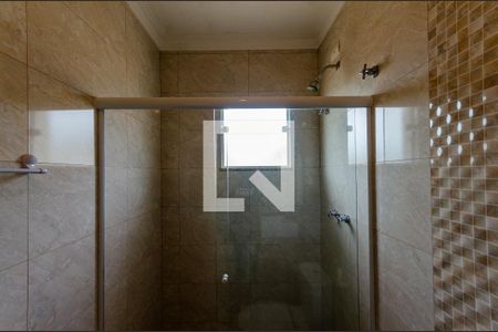 Casa para alugar com 290m², 3 quartos e 4 vagasBanheiro da Suíte 2