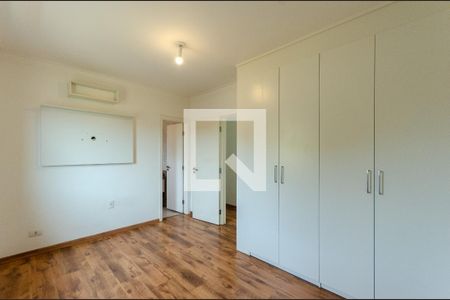 Casa para alugar com 290m², 3 quartos e 4 vagasSuíte 2