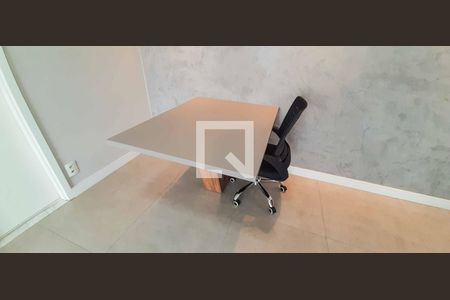 Sala de apartamento para alugar com 1 quarto, 41m² em Umuarama, Osasco