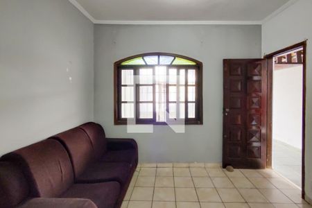 Sala de casa para alugar com 2 quartos, 130m² em Nova Mirim, Praia Grande