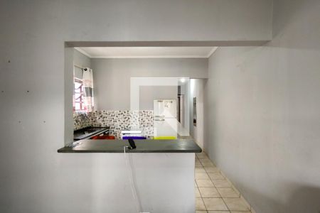 Casa para alugar com 130m², 2 quartos e 2 vagas Casa para alugar com 130m², 2 quartos e 2 vagasCozinha
