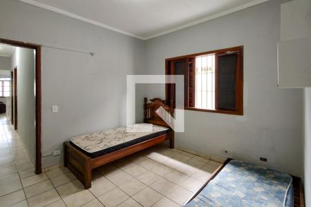 Suite de casa para alugar com 2 quartos, 130m² em Nova Mirim, Praia Grande