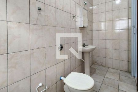 Casa para alugar com 130m², 2 quartos e 2 vagas Casa para alugar com 130m², 2 quartos e 2 vagasBanheiro da Suíte
