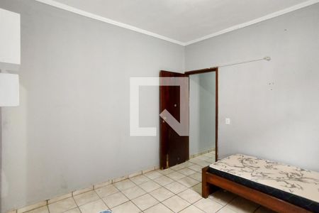 Suite de casa para alugar com 2 quartos, 130m² em Nova Mirim, Praia Grande