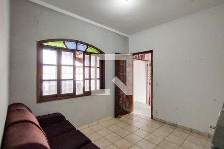 Casa para alugar com 2 quartos, 130m² em Nova Mirim, Praia Grande