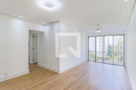 Sala de apartamento para alugar com 2 quartos, 75m² em Cidade Monções, São Paulo