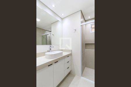 Apartamento para alugar com 75m², 2 quartos e 1 vaga Apartamento para alugar com 75m², 2 quartos e 1 vagaBanheiro