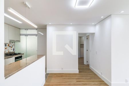 Sala de apartamento para alugar com 2 quartos, 75m² em Cidade Monções, São Paulo
