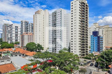 Apartamento para alugar com 75m², 2 quartos e 1 vaga Apartamento para alugar com 75m², 2 quartos e 1 vagaVista da Varanda da Sala