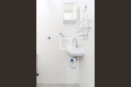 Apartamento para alugar com 75m², 2 quartos e 1 vaga Apartamento para alugar com 75m², 2 quartos e 1 vagaBanheiro de serviço