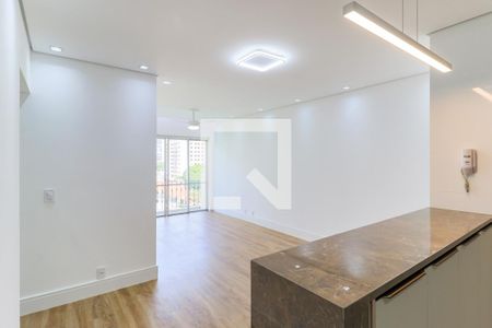 Sala de apartamento para alugar com 2 quartos, 75m² em Cidade Monções, São Paulo