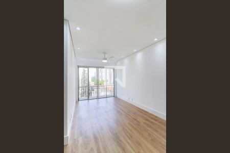 Sala de apartamento para alugar com 2 quartos, 75m² em Cidade Monções, São Paulo