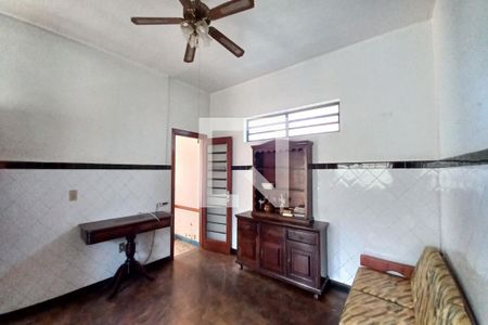 Casa à venda com 366m², 3 quartos e 2 vagasCopa