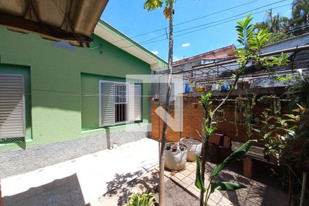 Casa à venda com 366m², 3 quartos e 2 vagasQuintal