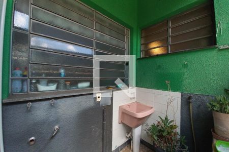 Casa à venda com 366m², 3 quartos e 2 vagasÁrea de Serviço