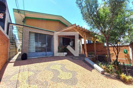 Casa à venda com 366m², 3 quartos e 2 vagasFachada do Prédio