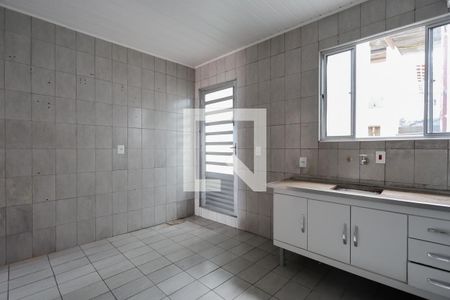 Casa à venda com 213m², 4 quartos e 2 vagas Casa à venda com 213m², 4 quartos e 2 vagasCasa 2 - Cozinha