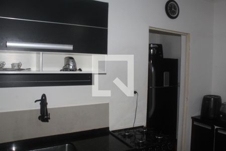 Casa à venda com 382m², 6 quartos e 2 vagasCozinha 4