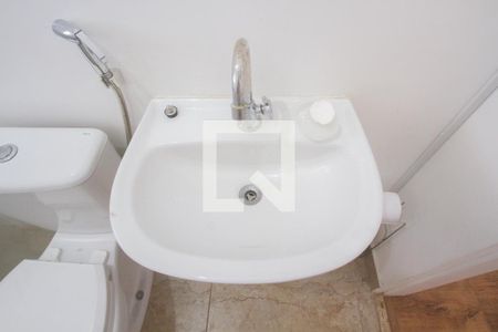 Casa à venda com 127m², 4 quartos e 2 vagasBanheiro 1