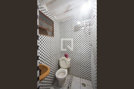 Casa para alugar com 110m², 2 quartos e 3 vagasBanheiro de Serviço