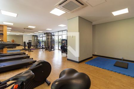 Studio à venda com 33m², 1 quarto e sem vaga Studio à venda com 33m², 1 quarto e sem vagaÁrea comum - Academia