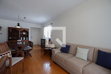 Apartamento para alugar com 97m², 3 quartos e 2 vagas Apartamento para alugar com 97m², 3 quartos e 2 vagasSala