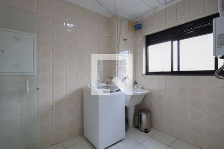 Apartamento para alugar com 97m², 3 quartos e 2 vagas Apartamento para alugar com 97m², 3 quartos e 2 vagasÁrea de serviço