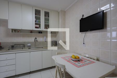 Apartamento para alugar com 97m², 3 quartos e 2 vagas Apartamento para alugar com 97m², 3 quartos e 2 vagasCozinha