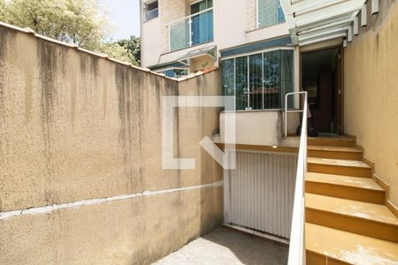 Casa à venda com 198m², 3 quartos e 4 vagasEntrada